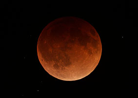 Im Schatten der Erde