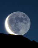 crescent MOON